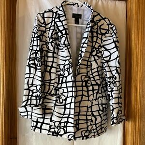 Investments Women’s Open Front Blazer   Sz 16 White/Black 100% Cotton EUC